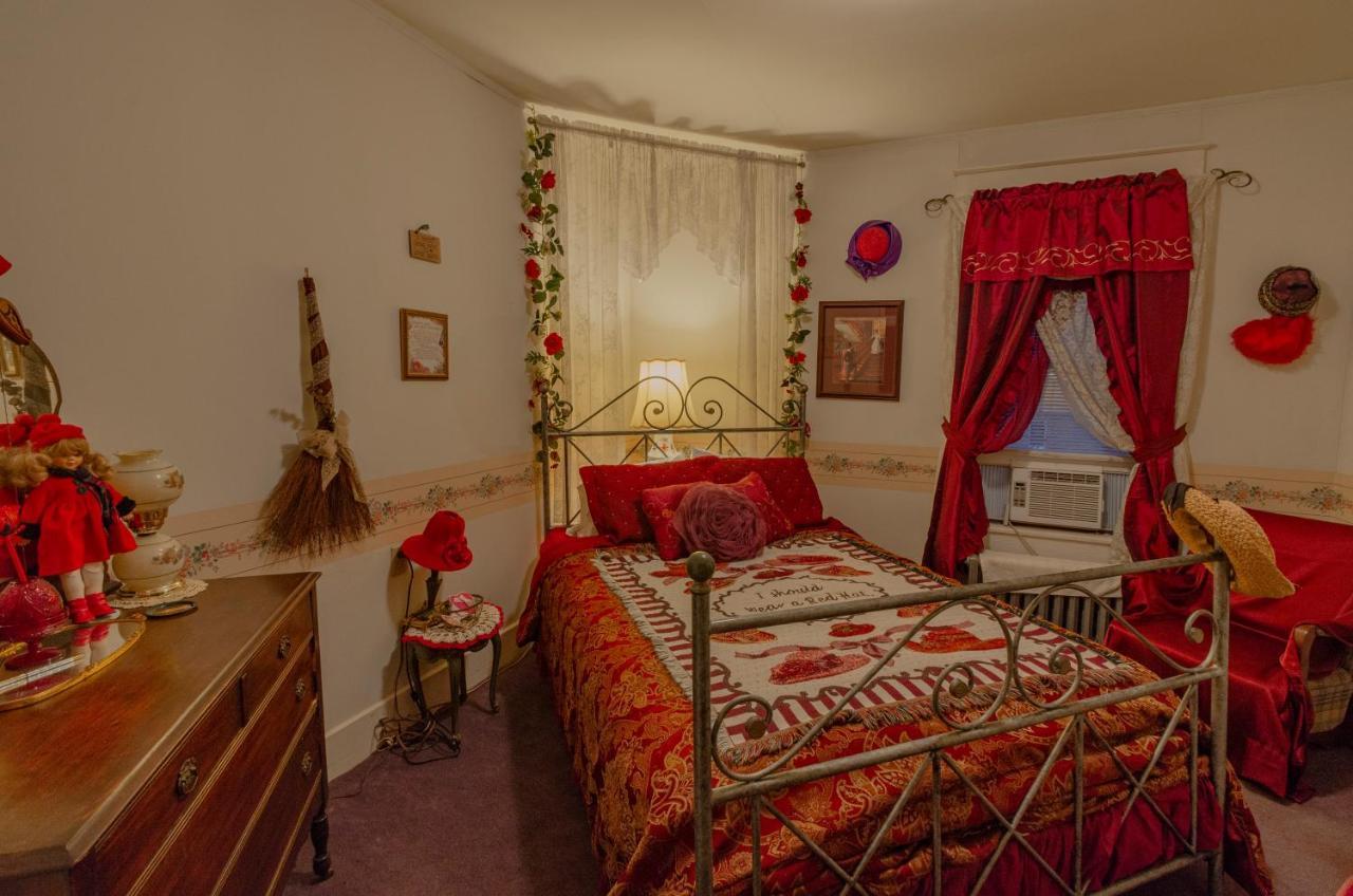 Armour'S Hotel & Spa Red Boiling Springs ภายนอก รูปภาพ